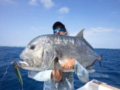 Rave Lures 180 By Saltywater Tackle -Salty Water Tackle p 1 2 5 5 4 12554 Rave Lures 180 by Saltywater Tackle