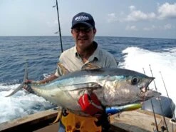 Craft Bait GT3 Abalone Big Mouth 150g 17 Craft Bait GT3 Abalone Big Mouth 150g -Salty Water Tackle p 1 3 0 1 2 13012 Craft Bait GT3 Big Mouth 150g Andaman 2008