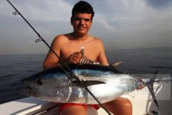 Saltywater Tackle Race Point 100 -Salty Water Tackle p 6 5 0 2 6502 Saltywater Tackle Race Point 100