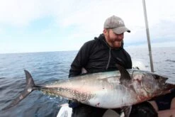 Saltywater Tackle Race Point 100 -Salty Water Tackle p 6 5 0 5 6505 Saltywater Tackle Race Point 100