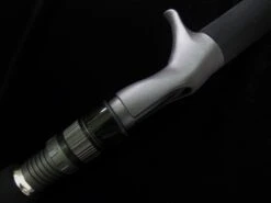 MC Works Real Fusion RF611LR Bait -Salty Water Tackle p 6 9 7 4 6974 MC Works Real Fusion RF611LR Bait